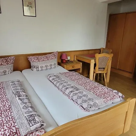 בית הארחה Seehang 3*